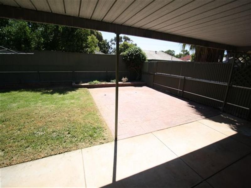 21 ROSITANO Drive, Salisbury SA 5108