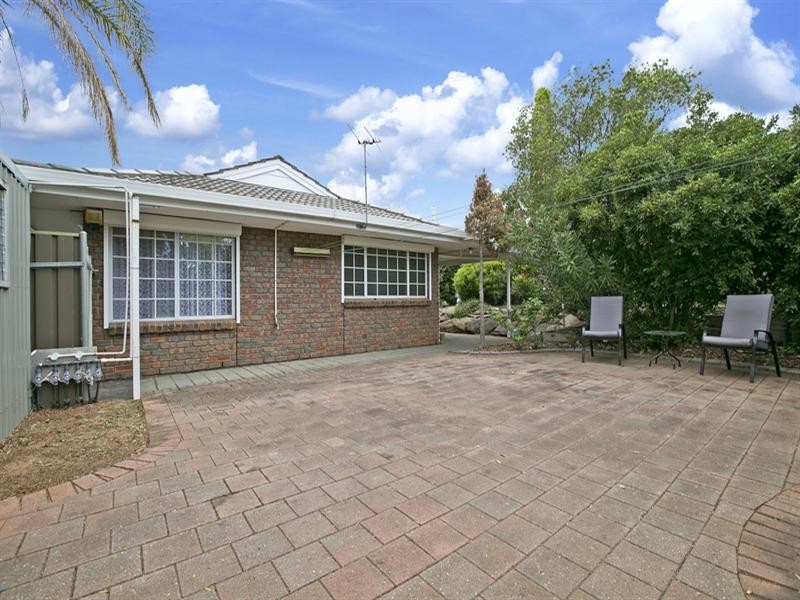 22 Kosmina Crescent, Hillbank SA 5112