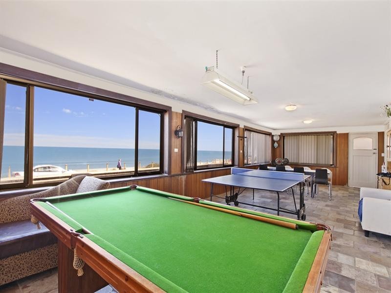 87 Esplanade, Henley Beach South SA 5022