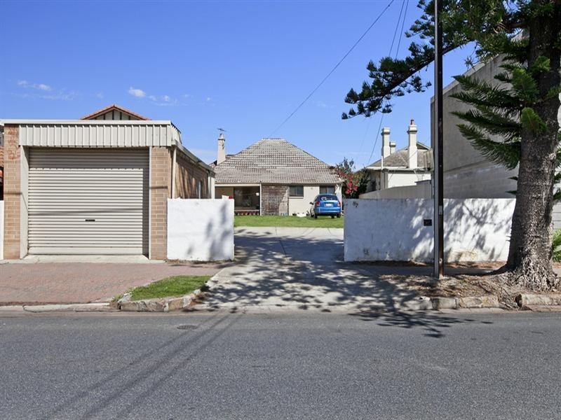 87 Esplanade, Henley Beach South SA 5022