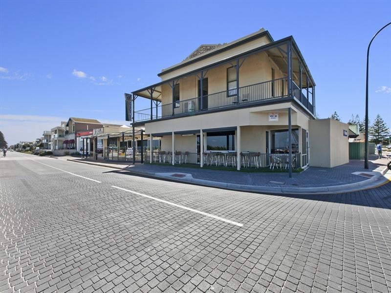 87 Esplanade, Henley Beach South SA 5022