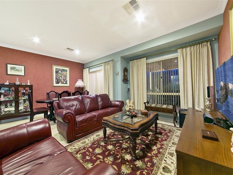 15 Baynes Court, Greenwith SA 5125