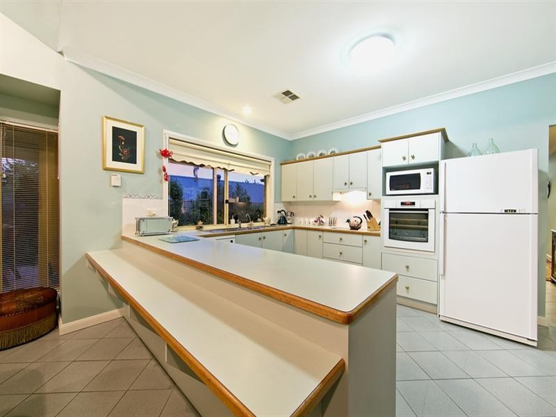 15 Baynes Court, Greenwith SA 5125