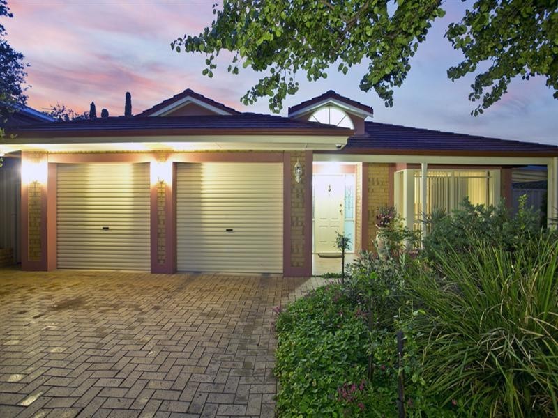 15 Baynes Court, Greenwith SA 5125
