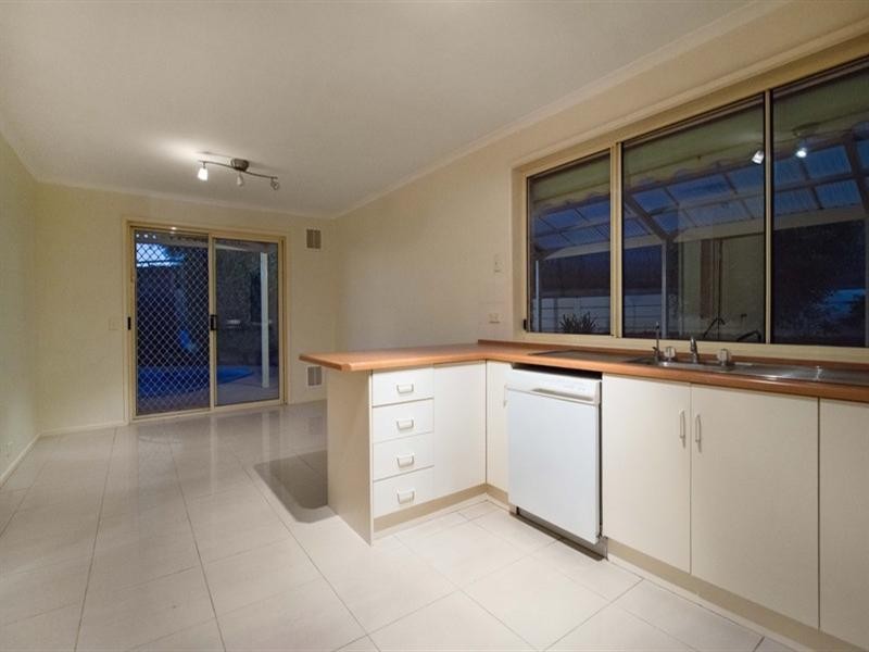 11 Yellow Wood Court, Greenwith SA 5125