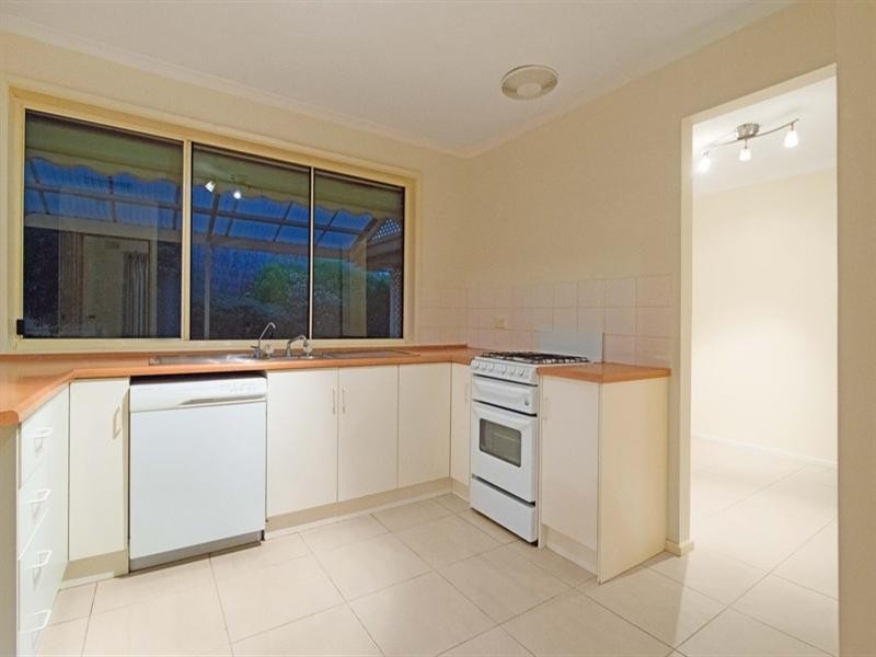 11 Yellow Wood Court, Greenwith SA 5125