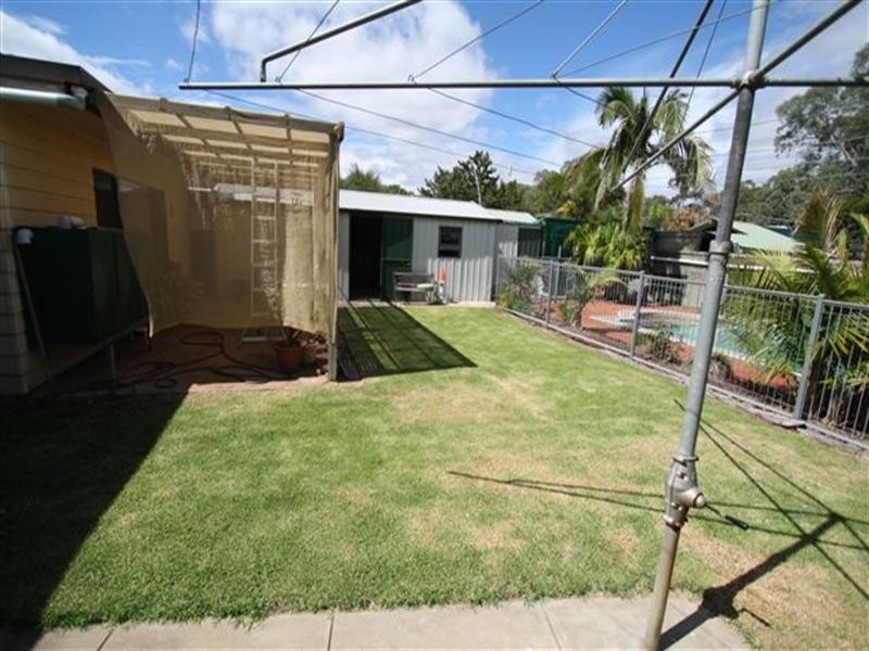 7 Carnarvon Avenue, Redwood Park SA 5097