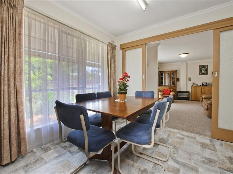 14 Dale Avenue, Ridgehaven SA 5097