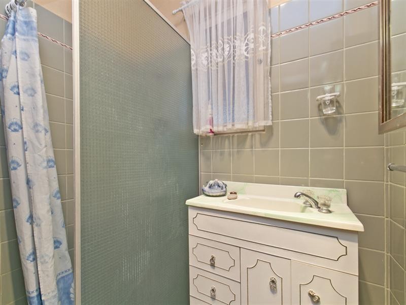 9 Stroud Street, Clearview SA 5085