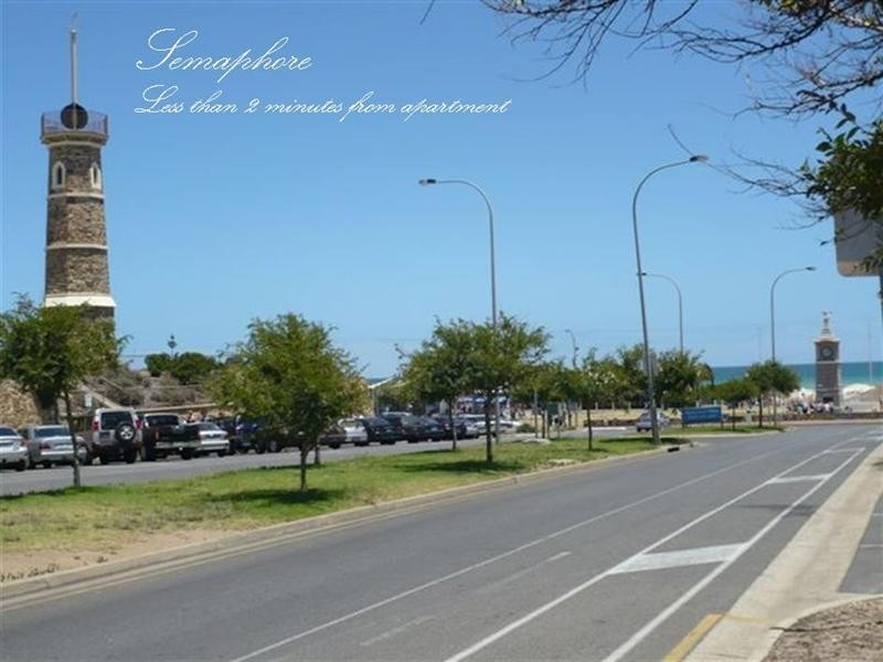 1-2 Tarni Court, New Port SA 5015