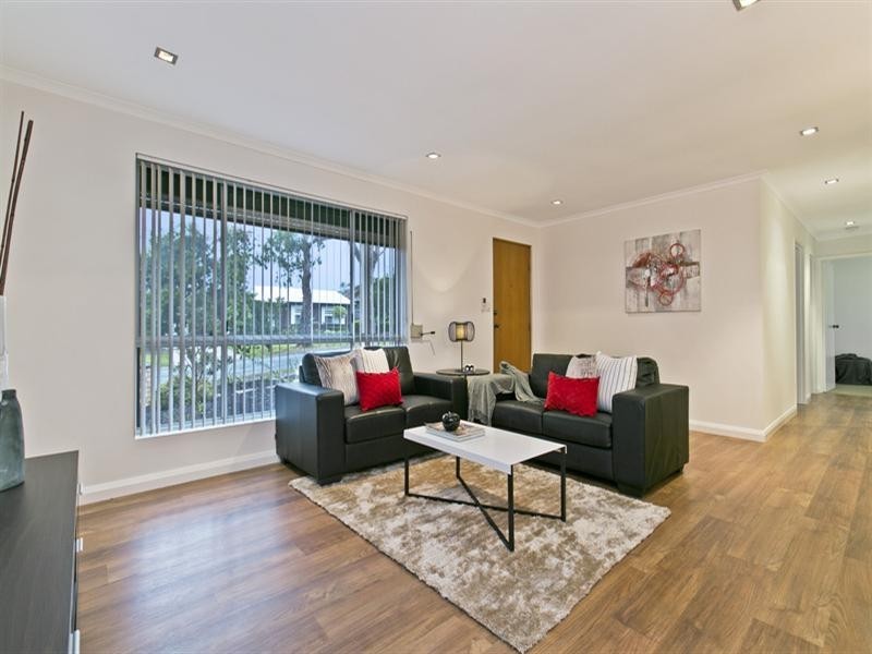 23 Mary-Alice Drive, Para Hills SA 5096