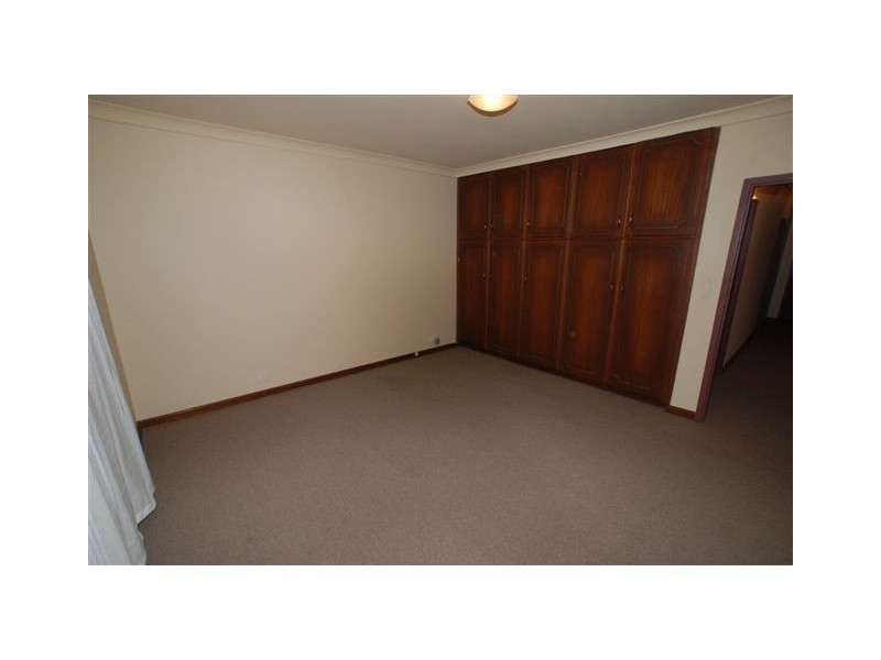 12 Chifley Avenue, Hope Valley SA 5090