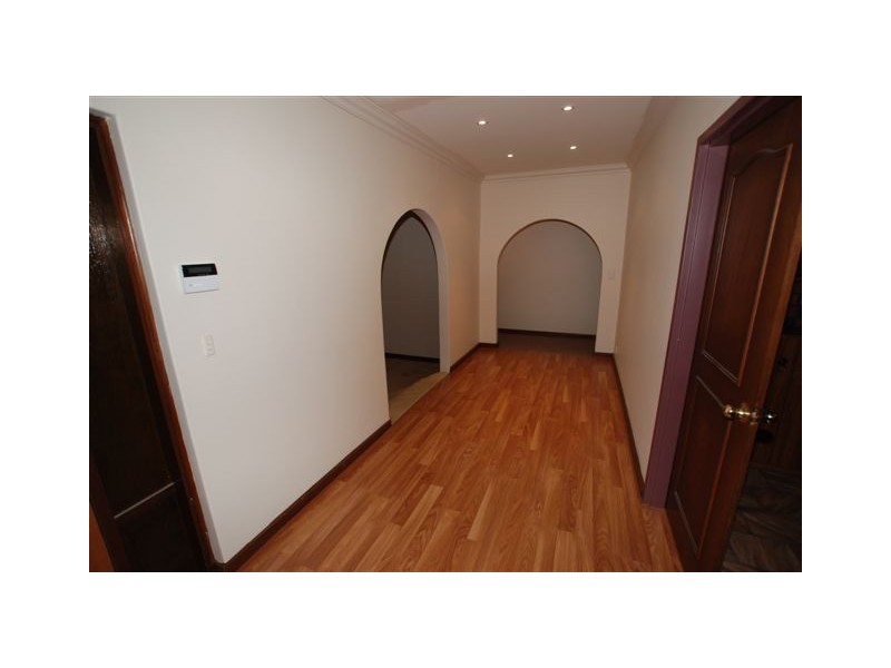 12 Chifley Avenue, Hope Valley SA 5090