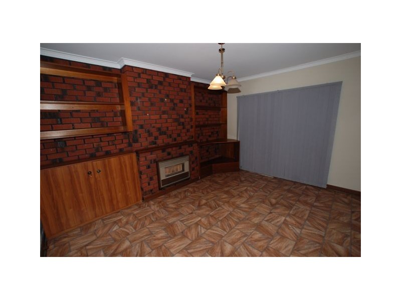 12 Chifley Avenue, Hope Valley SA 5090