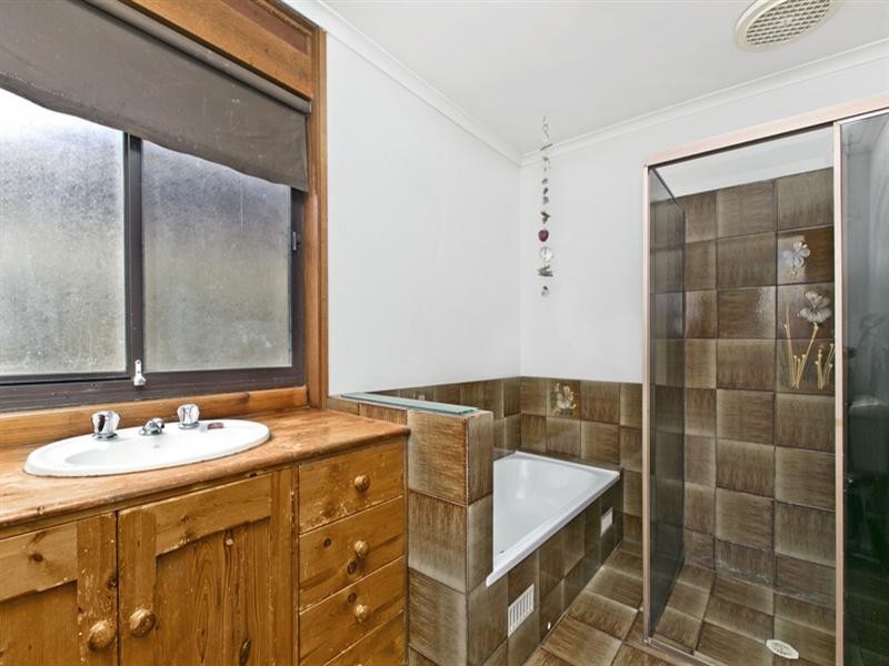 22 Baudin Avenue, Fairview Park SA 5126