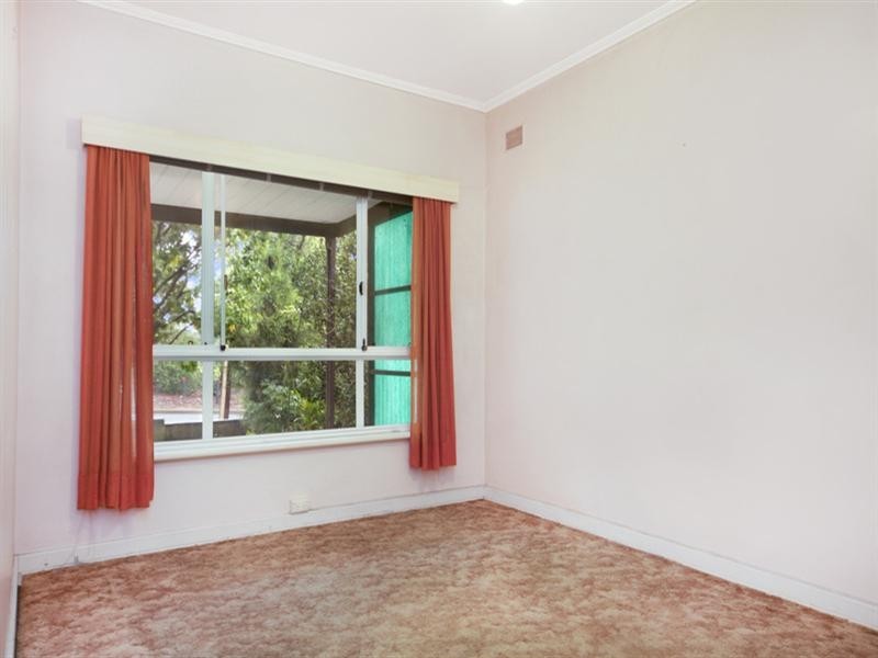 4 Norton Street, Northfield SA 5085