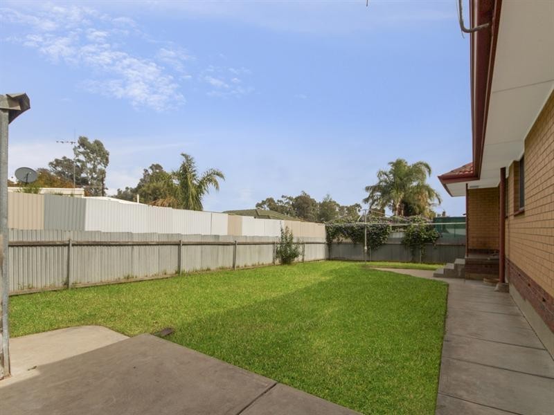 13 Bindi Street, Para Hills West SA 5096