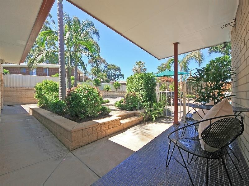 8 Pearl Court, Hope Valley SA 5090