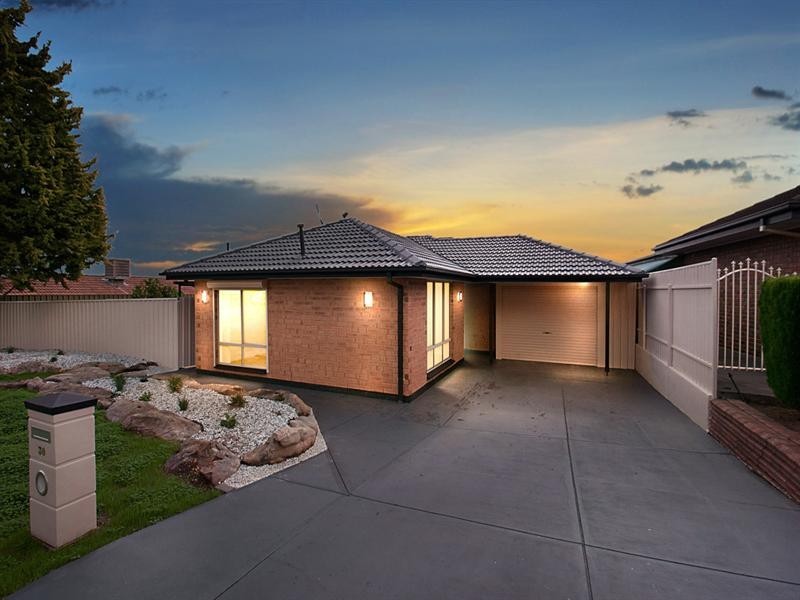 30 Hedgerow Drive, Gulfview Heights SA 5096