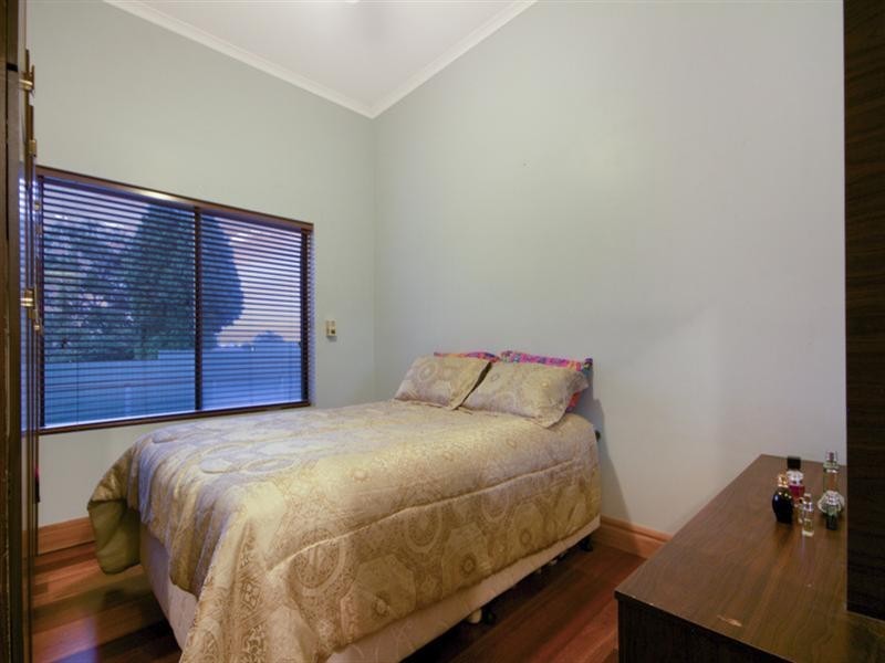 39 Landal Boulevard, Redwood Park SA 5097