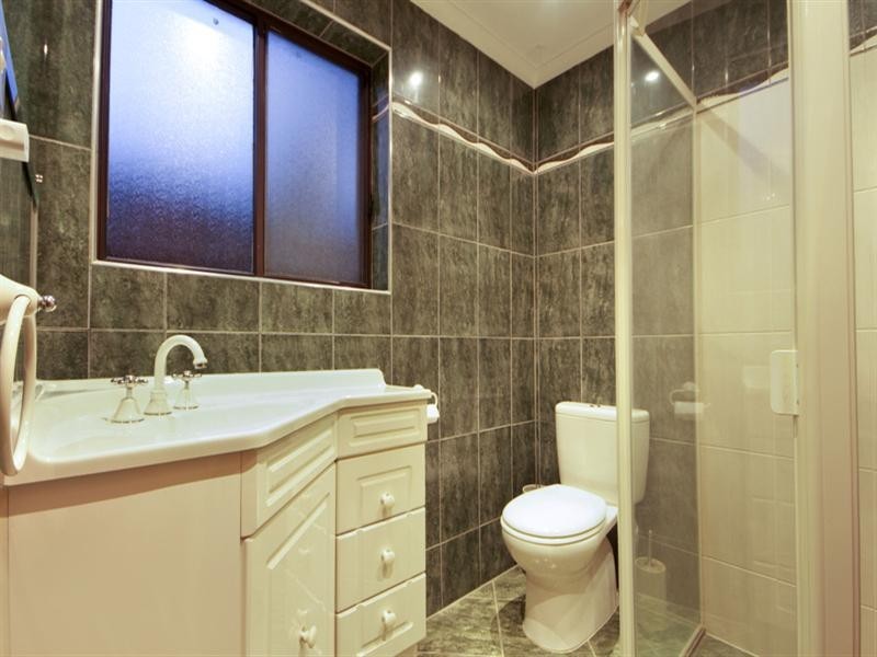 39 Landal Boulevard, Redwood Park SA 5097