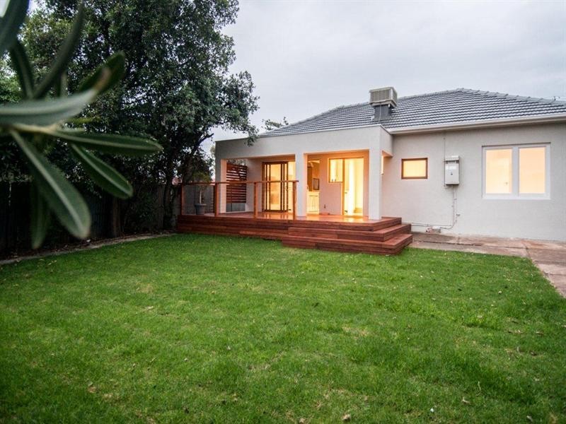 5a Radford Avenue, Clearview SA 5085
