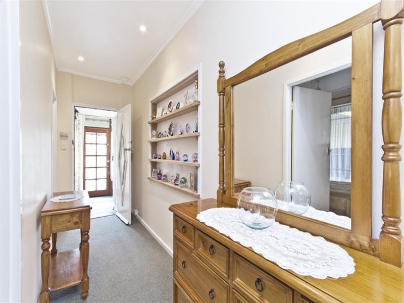 31 Padbury Road, Gilles Plains SA 5086