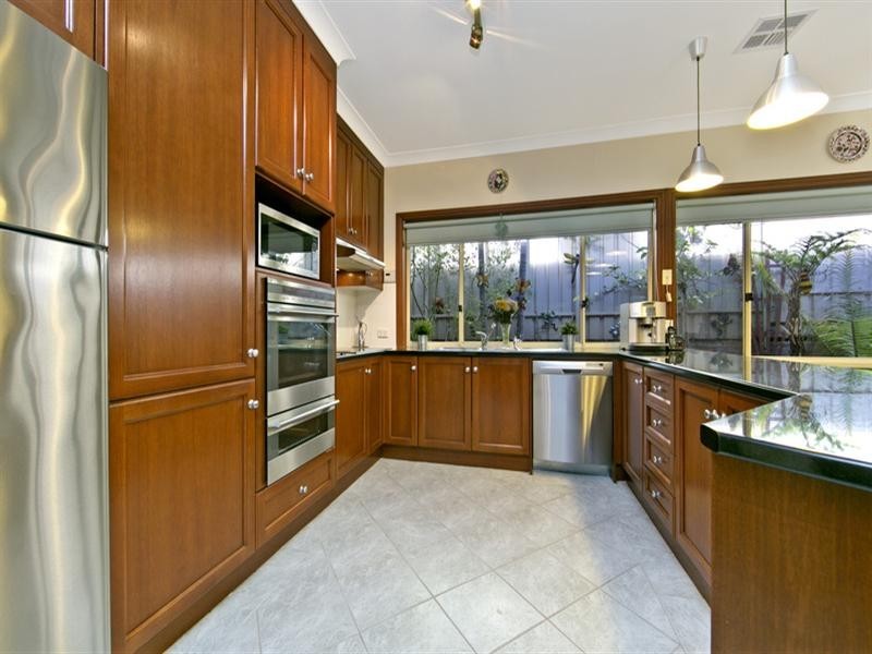 13 Baynes Court, Greenwith SA 5125