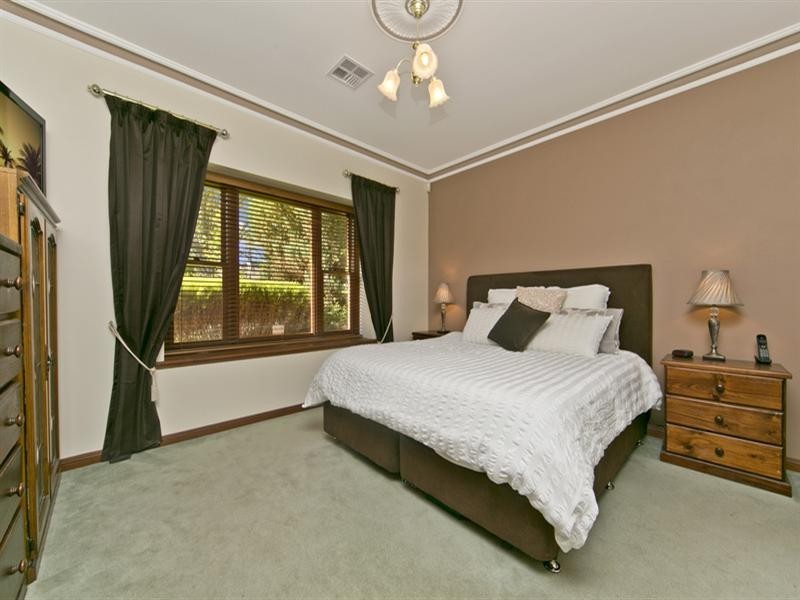 13 Baynes Court, Greenwith SA 5125