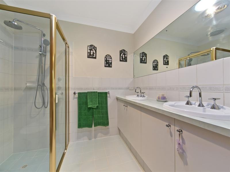 13 Baynes Court, Greenwith SA 5125