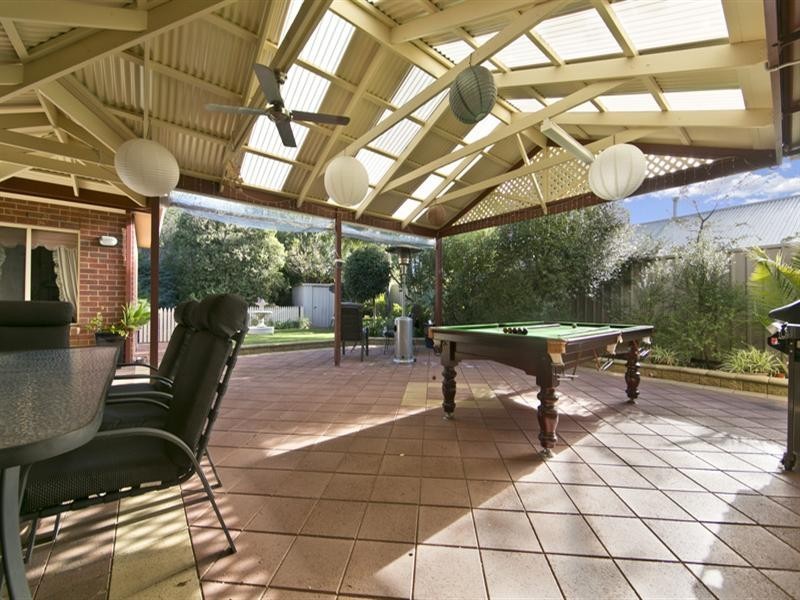 13 Baynes Court, Greenwith SA 5125