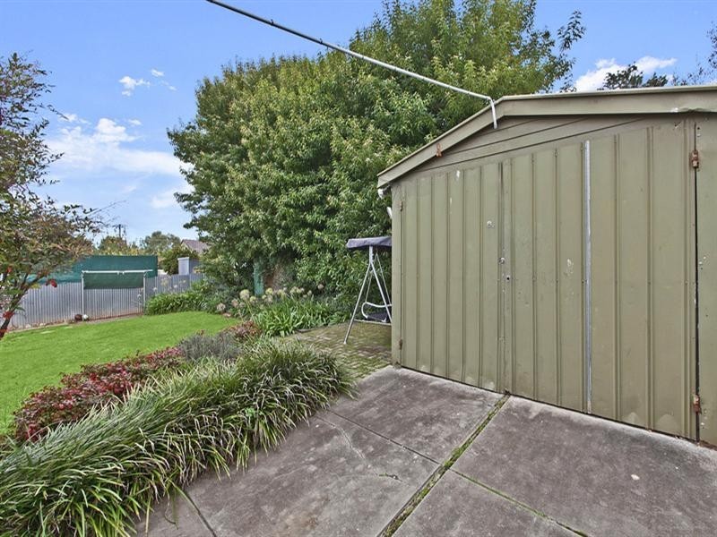 38 Knightsbridge Avenue, Valley View SA 5093