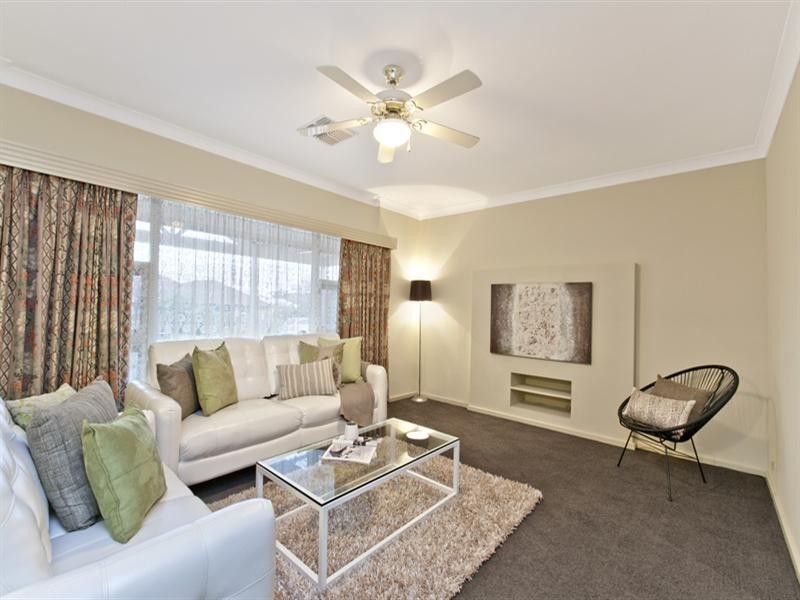 17 Karri Drive, Dernancourt SA 5075