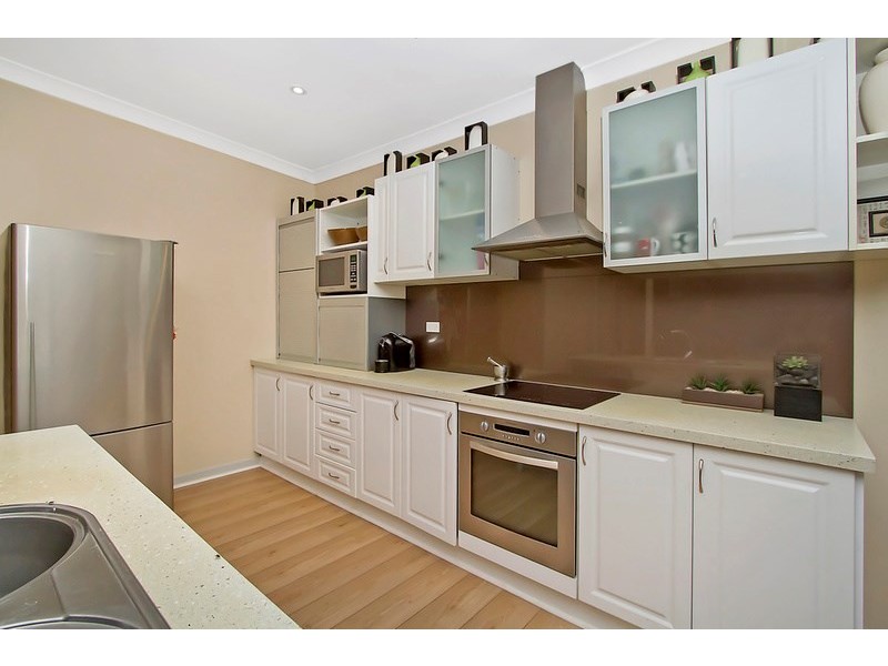 18 Maves Road, Para Hills SA 5096