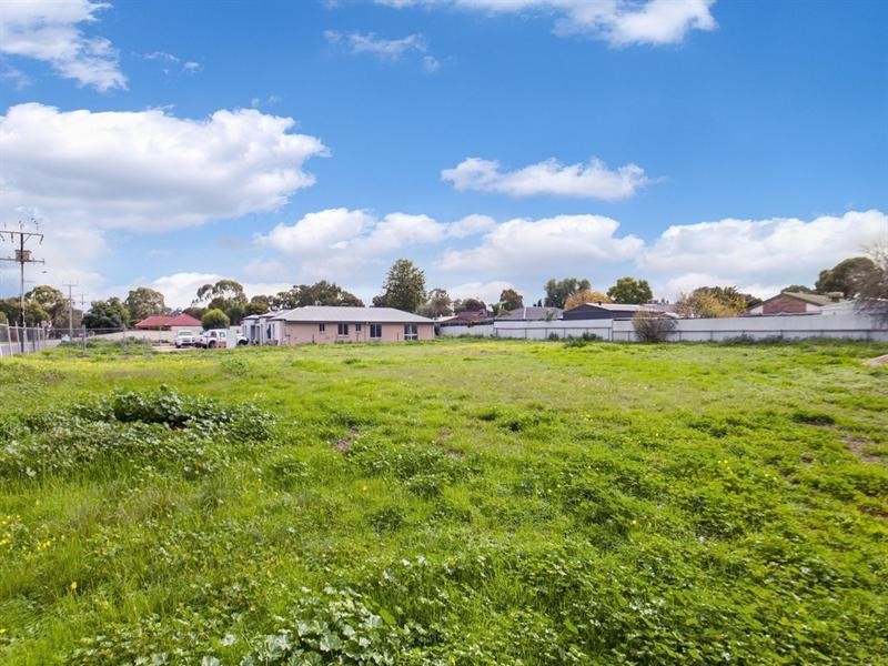 51 Kings Road, Salisbury Downs SA 5108