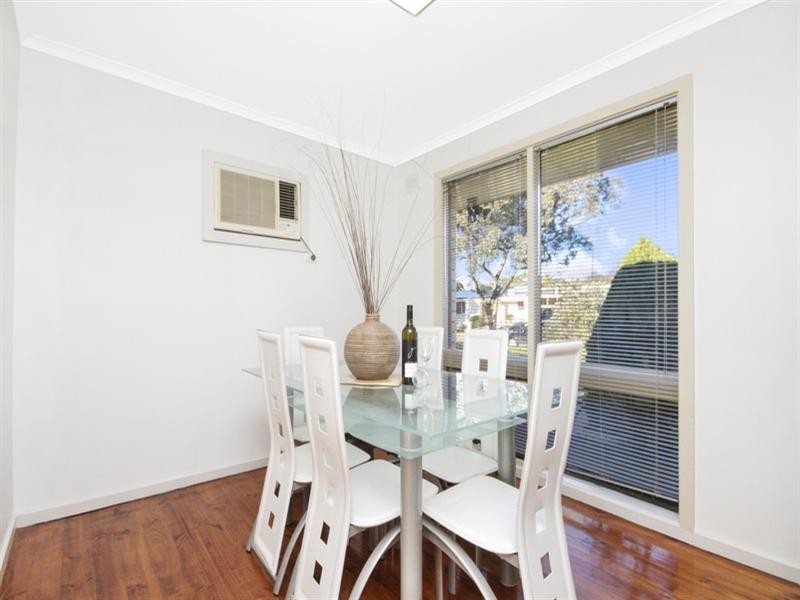 40 Telford Crescent, Modbury Heights SA 5092