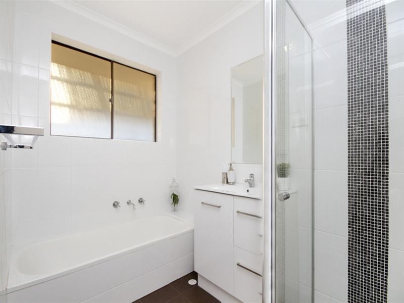 40 Telford Crescent, Modbury Heights SA 5092