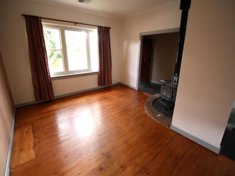 249 Lyons Road, Dernancourt SA 5075
