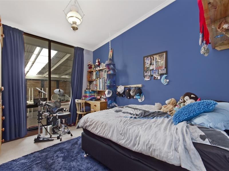 8 Sandalwood Drive, St Agnes SA 5097