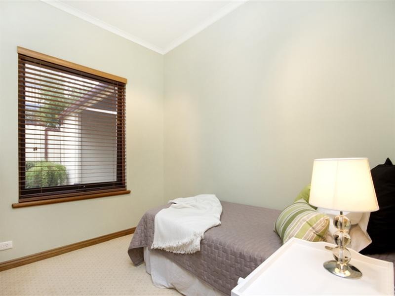 14 Elizabeth Street, Tea Tree Gully SA 5091