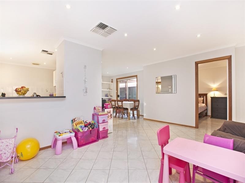 6 Grace Court, Wynn Vale SA 5127