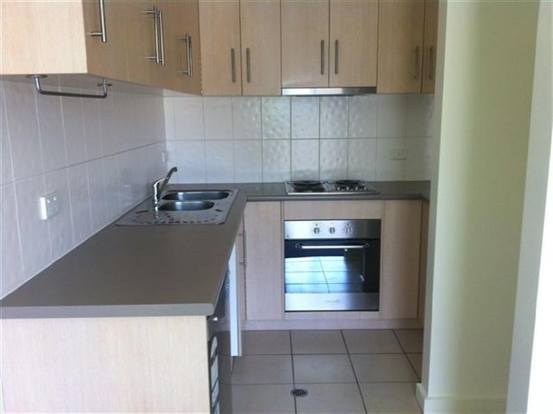 Apt 24/21-25 Goodall Parade, Mawson Lakes SA 5095