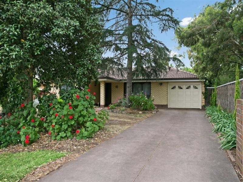 42 Honeysuckle Drive, Hope Valley SA 5090