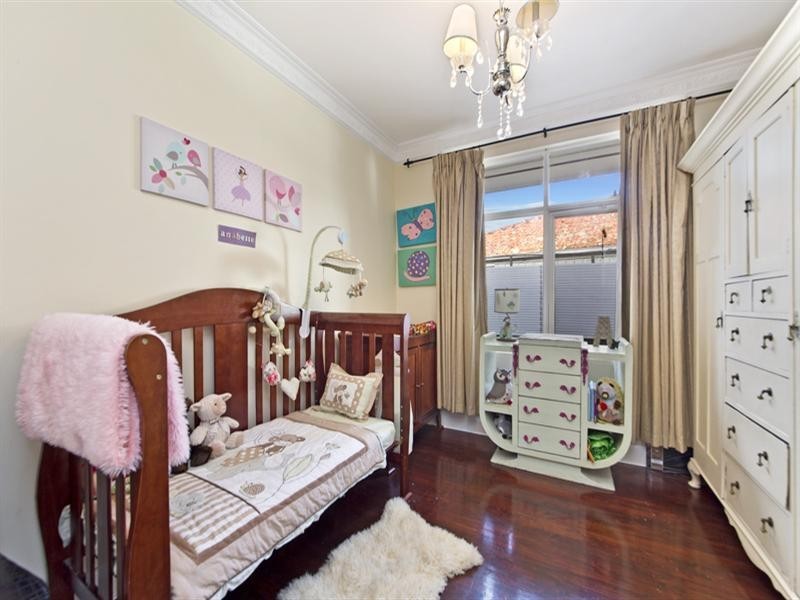 50 Salisbury Avenue, Valley View SA 5093