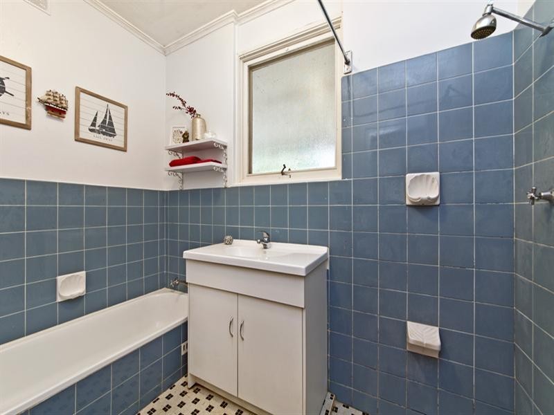 50 Salisbury Avenue, Valley View SA 5093