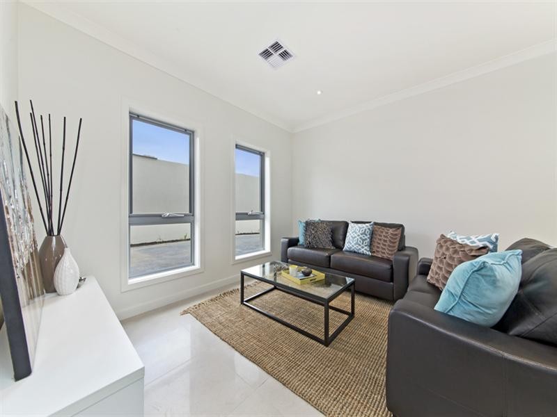 11a Thistle Avenue, Klemzig SA 5087