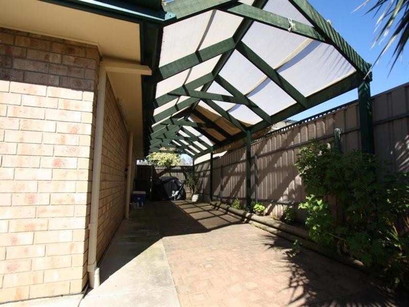 11/6-8 Hampton Court, Wynn Vale SA 5127