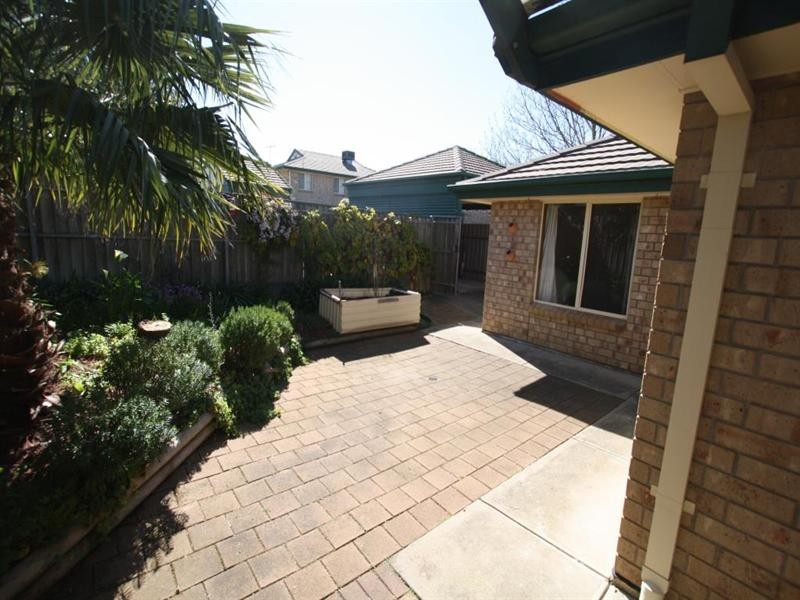 11/6-8 Hampton Court, Wynn Vale SA 5127