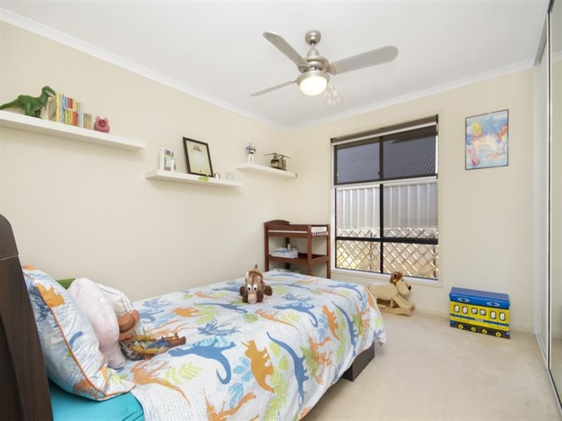 32 Oregan Crescent, St Agnes SA 5097