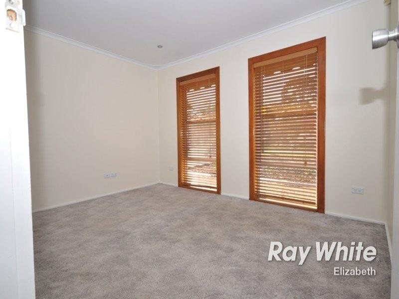 6 Earl Avenue, Salisbury East SA 5109